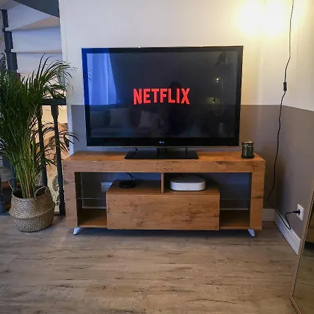 Apartament **la Mezzanine** Proche Zenith & Centre