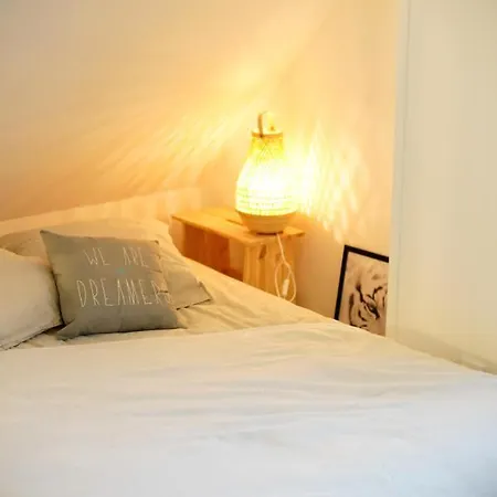 Apartament **la Mezzanine** Proche Zenith & Centre